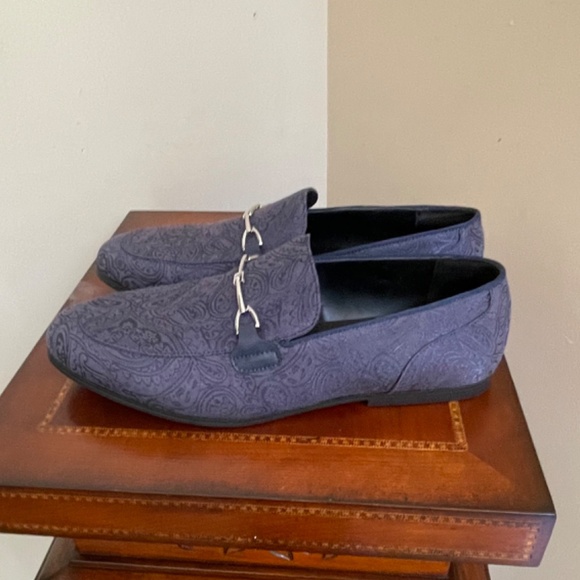 ASOS Design Men’s Navy Loafer - Picture 9 of 11
